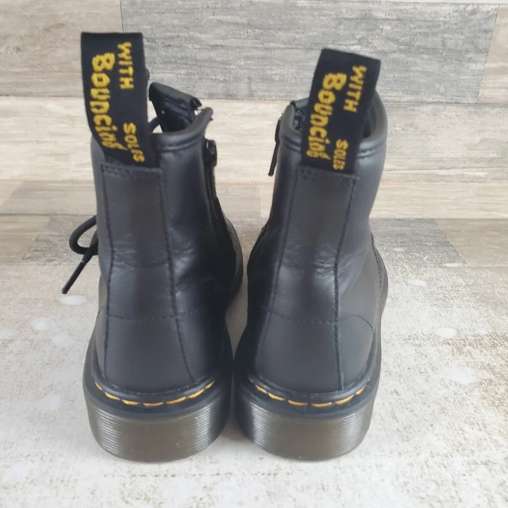 Dr. Martens 1460 Kids Ankle Boots Sz 1 Black Softy Leather Lace Up Round Toe